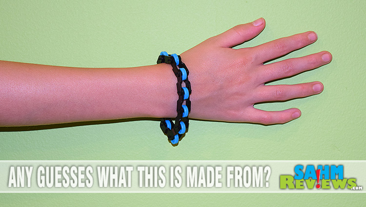 Create a K'NEX Bracelet using pieces you have laying around! - SahmReviews.com #DIY