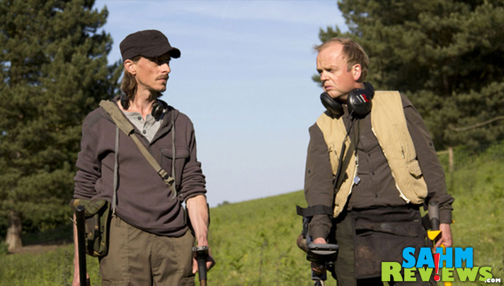 Looking for a new show to bingewatch on Netflix? Check out Detectorists starring Mackenzie Crook and Toby Jones. - SahmReviews.com 