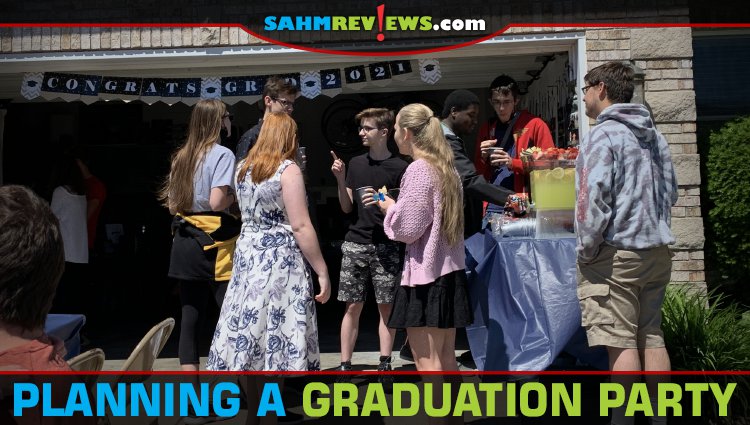 Tips for planning a graduation party including location, time, food, decorations and more! - SahmReviews.com