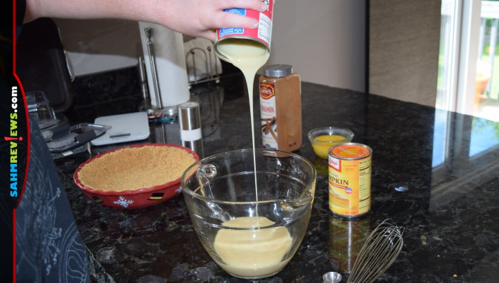 Want to bake a pie but don't have graham crackers in the cabinet? Head back to your pantry and grab ingredients to make a pie crust using Cheerios. - SahmReviews.com