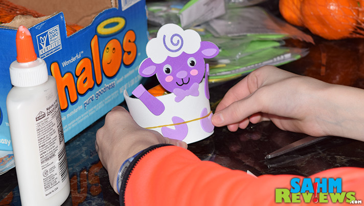 Want a sweet alternative to Easter candy? Get festive with these Easter crafts that include Halos California mandarins. - SahmReviews.com